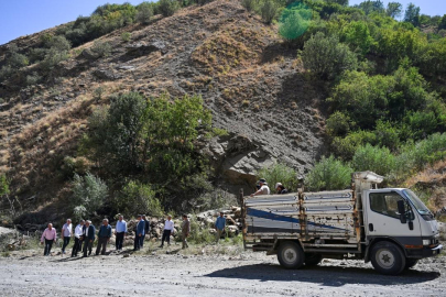 Kayalık alandan düşen 334 küçükbaş hayvan telef oldu