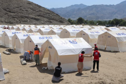 Türkiye'den Afganistan'daki depremzedelere destek