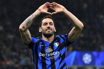 Hakan Çalhanoğlu'nda flaş gelişme! Formayı giyeceği tarih...