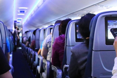 Uçaklarda "ücretsiz su" dönemi başladı