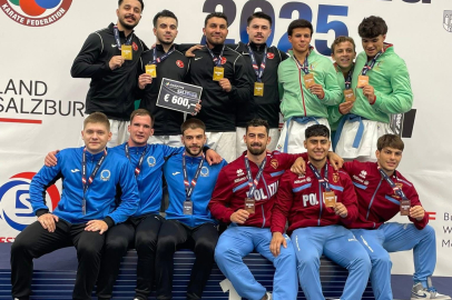 Bursa Büyükşehir Belediyesporlu karatecilerden Avusturya’da 2 madalya