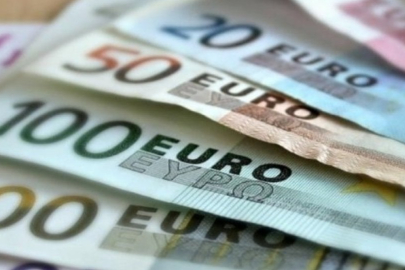 Euro yeniden zirveye oynuyor