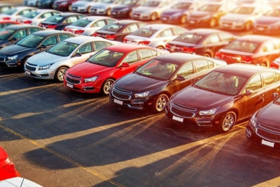 Otomobil piyasası vites yükseltti! İkinci el fiyatları hızlı artabilir...