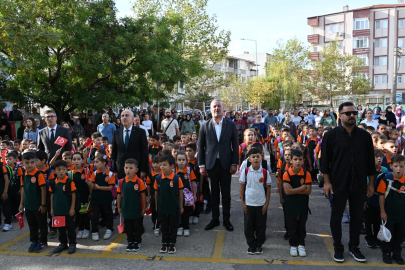 Ümit Besen ve Pamela’dan Bursa Yenişehir’de muhteşem konser