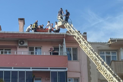 Çanakkale'de çatı tamiratı sırasında kalp krizi geçiren usta hayatını kaybetti