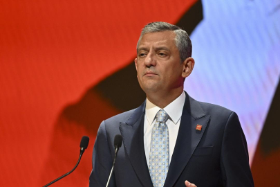 'Gürsel Tekin' gerginliği üzerine Özgül Özel'den ilk hamle!