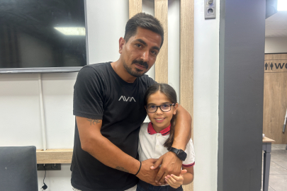 İnternette gördüğü akımla tüm şehre kızının doğum gününü kutlattı