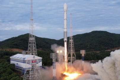 Kuzey Kore, ABD ana karasını hedef alabilecek füzeyi test etti