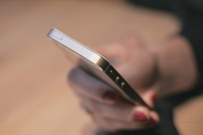 Yetişkinlerin yüzde 28'i sürekli çevrim içi