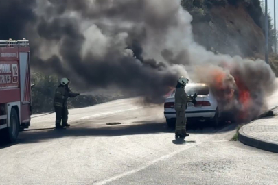 İstanbul Arnavutköy'de LPG'li otomobil alev alev yandı