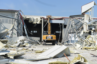 Bursa'da Tahtalı Mahallesi’nde 3 kaçak yapı yıkıldı!