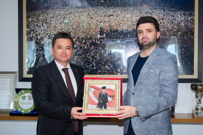 Erkan Aydın, Bursaspor’u ziyaret etti!