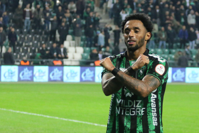 Kocaelispor, Mendes ile yollarını ayırdı