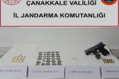 Çanakkale'de jandarma çalınan altınları teslim etti
