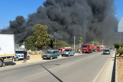 Muğla Seydikemer’de kereste deposunda yangın