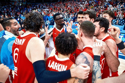 12 Dev Adam'ın final maçı için Riga'ya ek sefer!