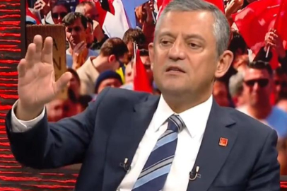 CHP lideri Özel "Pazar günü açıklayacaktık ama..." diyerek canlı yayında duyurdu!