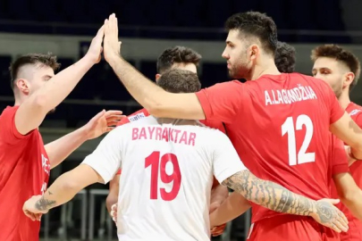 Filenin Efeleri Japonya'yı devirdi