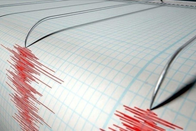 Rusya'da 7.4 büyüklüğünde deprem! Tsunami uyarısı geldi...