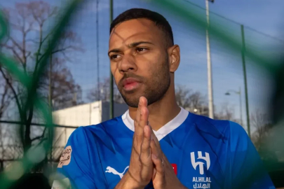 Al Hilal'de yıldız isimden büyük rest: Ülkeyi terk etti!