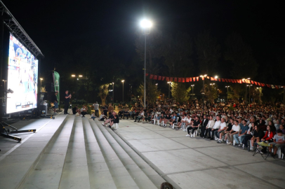 12 Dev Adama Bursa İnegöl’den tam destek