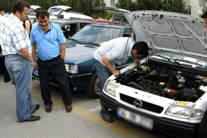 Araç alacaklara 'fiyat' uyarısı! İkinci elde seyir...