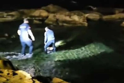 Arkadaşını kurtarmak isterken canından oldu!