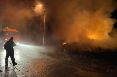 Burdur'da yaklaşık 2 bin saman balyası yandı