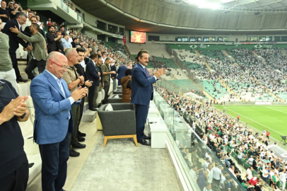 Faruk Çelik: Bursaspor’u kutluyorum