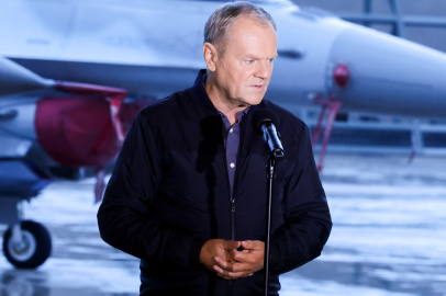 Polonya’da hükümet binaları üzerinde uçan dron düşürüldü: 2 gözaltı