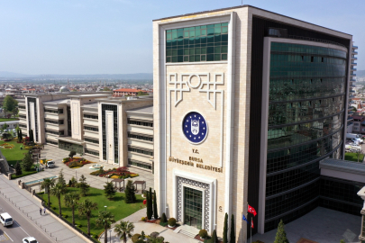 Bursa Büyükşehir'de görevden alma kararı! İsmi resmen kaldırıldı