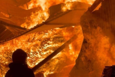 Samsun'da kereste fabrikasında yangın