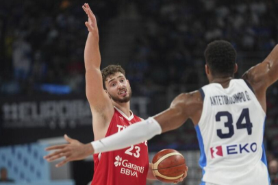 Antetokounmpo, Türkiye'den özür diledi