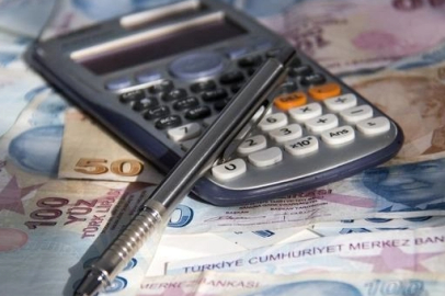 Milyonlar bekliyordu! Emeklilik için 'kuvvetle muhtemel' deyip tarih verdi...