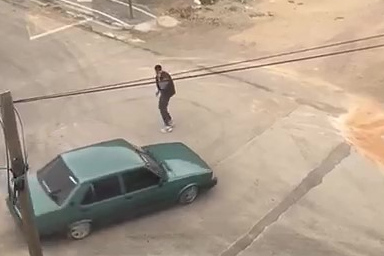 Amasya Merzifon’da sokakta otomobiliyle drift atan sürücüye 46 bin TL ceza