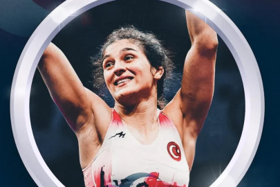 Nesrin Baş'tan gümüş madalya!