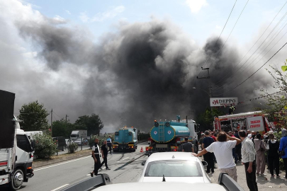 Trabzon'da alışveriş merkezinde yangın