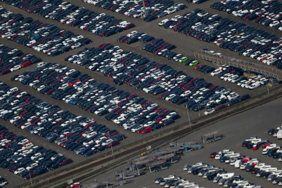 Ünlü otomobil markası alarm verdi: Yüz binlerce aracını geri çağırdı