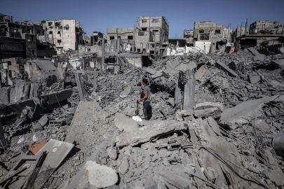 Gazze'de can kaybı 65 bin 208'e yükseldi