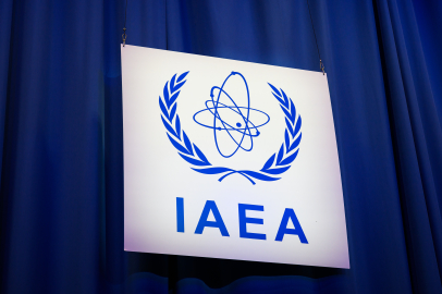 İran, UAEA ile işbirliğini askıya alacak