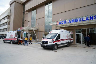 Erzincan’da trafik kazası: 2 yaralı