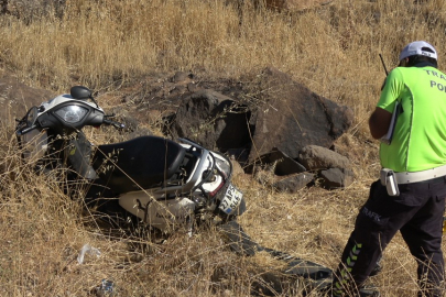 Kilis-Gaziantep yolunda kaza: 1'i ağır 2 yaralı