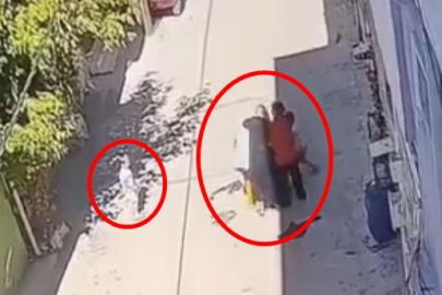 Bursa'da anne kucağındaki çocukla darbedildi!