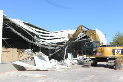 Bursa'da kaçak yapılar yerle bir edildi!