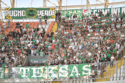 Bursaspor taraftarından Adana çıkarması