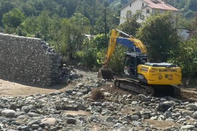 Giresun'da yoğun yağışın oluşturduğu hasarlar gideriliyor