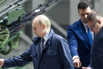 Putin'den ABD'ye mesaj: START Anlaşması'nın hükümlerine 5 Şubat 2027'ye kadar bağlı kalmaya hazırız