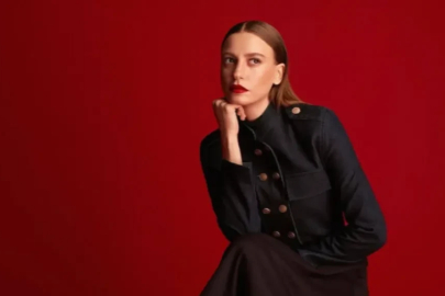 Serenay Sarıkaya'dan sevenlerine müjde!