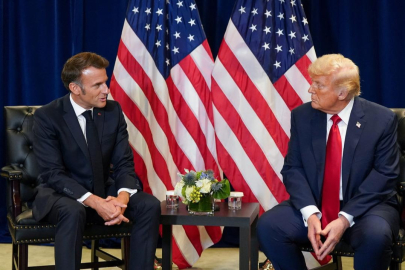 Trump ve Macron Filistin'de anlaşamadı! Kameralar önünde tartıştılar...