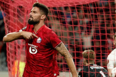 Lille evinde kazandı: Olivier Giroud tarihe geçti!